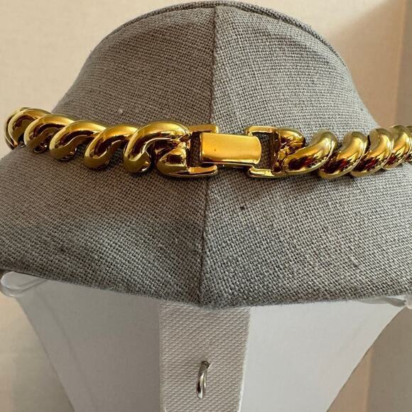 Vintage Napier Signed Goldtone Heavy Chain Link Necklace - Picture 3 of 6